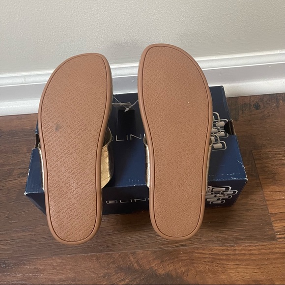 NIB Gold Bandolino sandals 8M - Picture 5 of 5